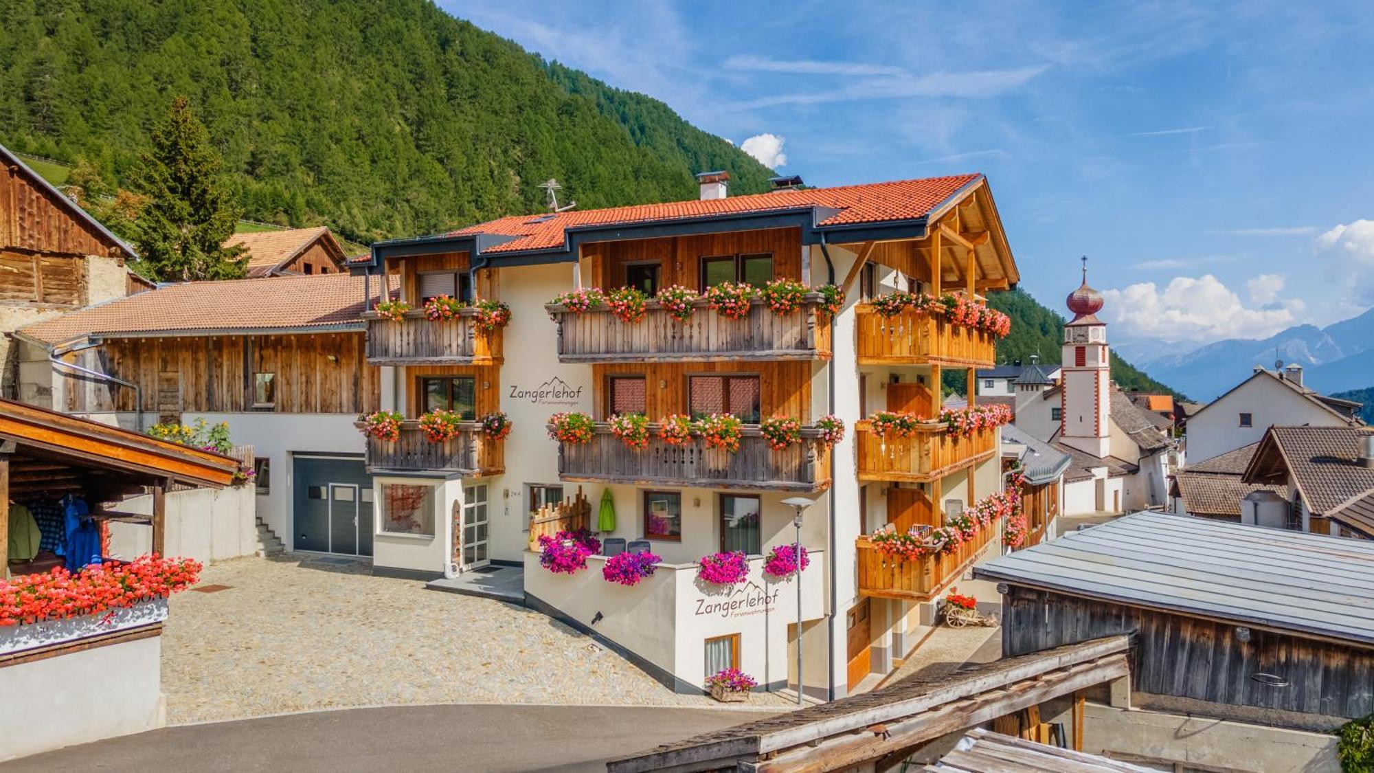 Zangerlehof Villa Slingia ภายนอก รูปภาพ